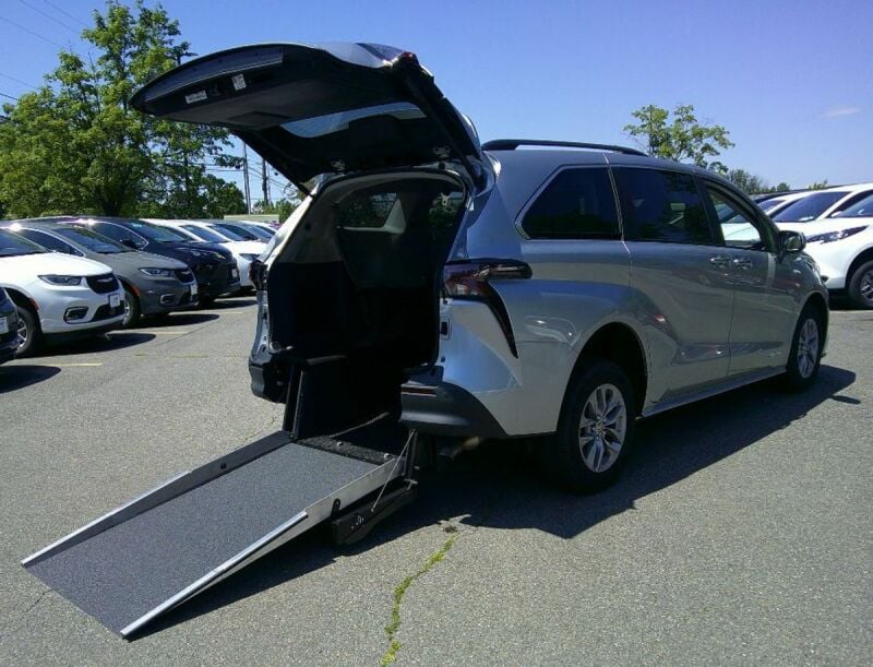 2024 Toyota Sienna
