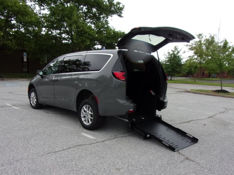 2025 Chrysler Pacifica