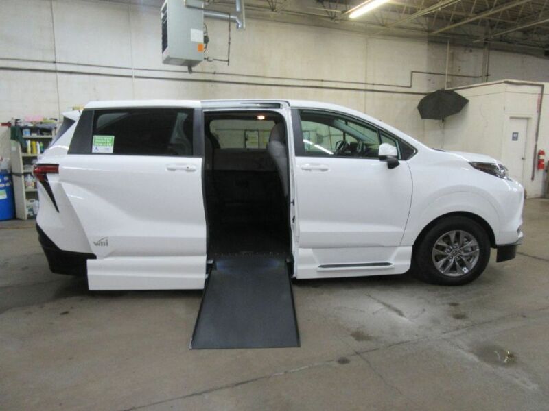 2022 Toyota Sienna