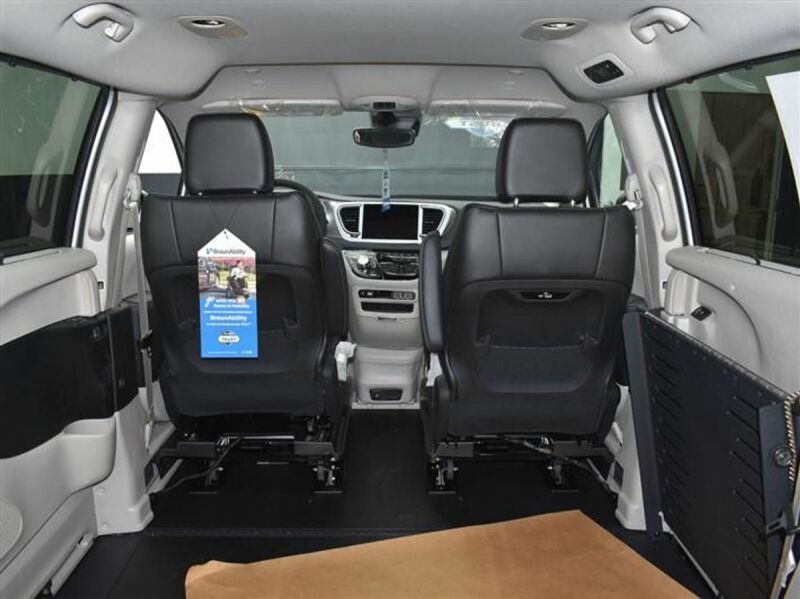 2023 Chrysler Pacifica