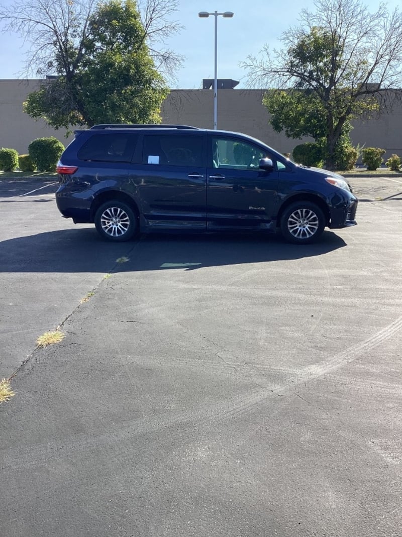 2020 Toyota Sienna