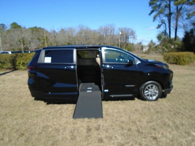 2024 Toyota Sienna