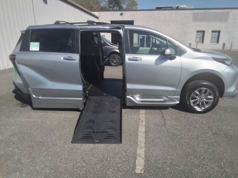 2021 Toyota Sienna