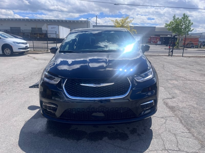 2026 Chrysler Pacifica