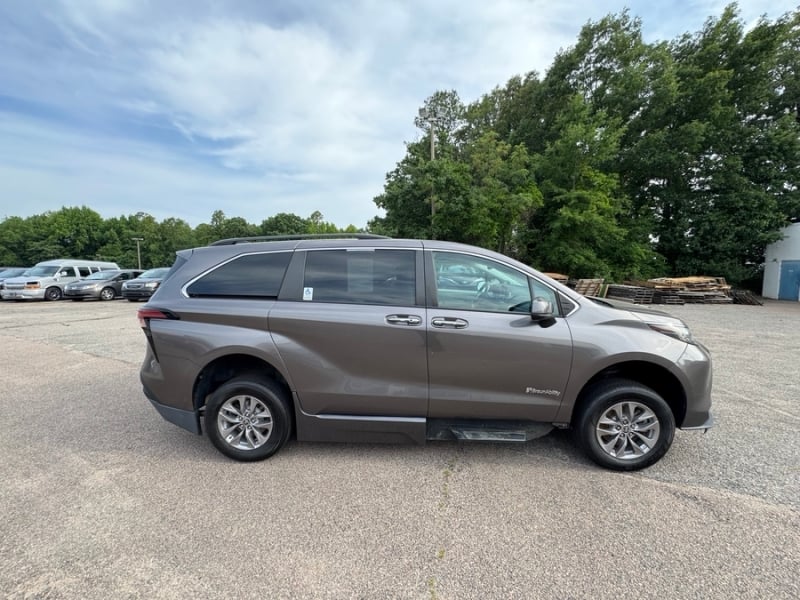 2022 Toyota Sienna