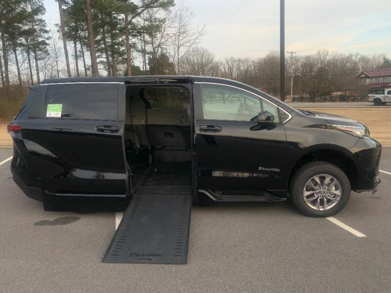 2022 Toyota Sienna