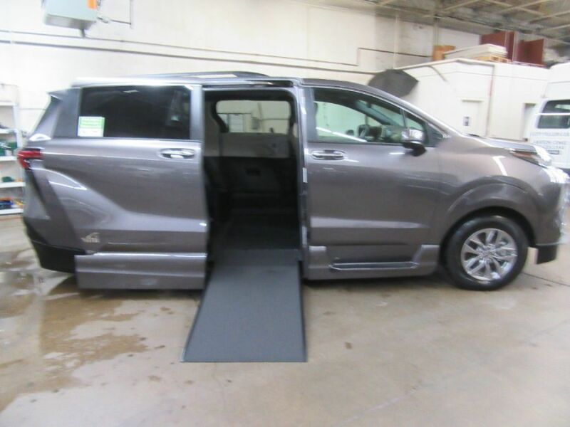 2022 Toyota Sienna