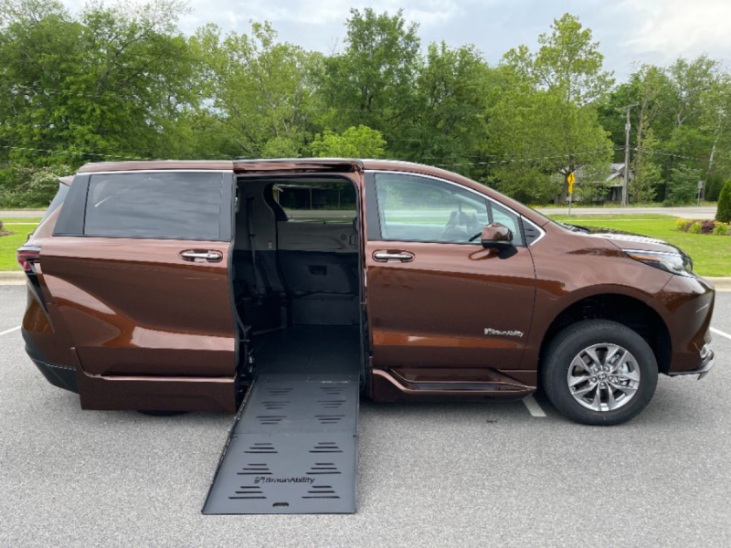 2023 Toyota Sienna