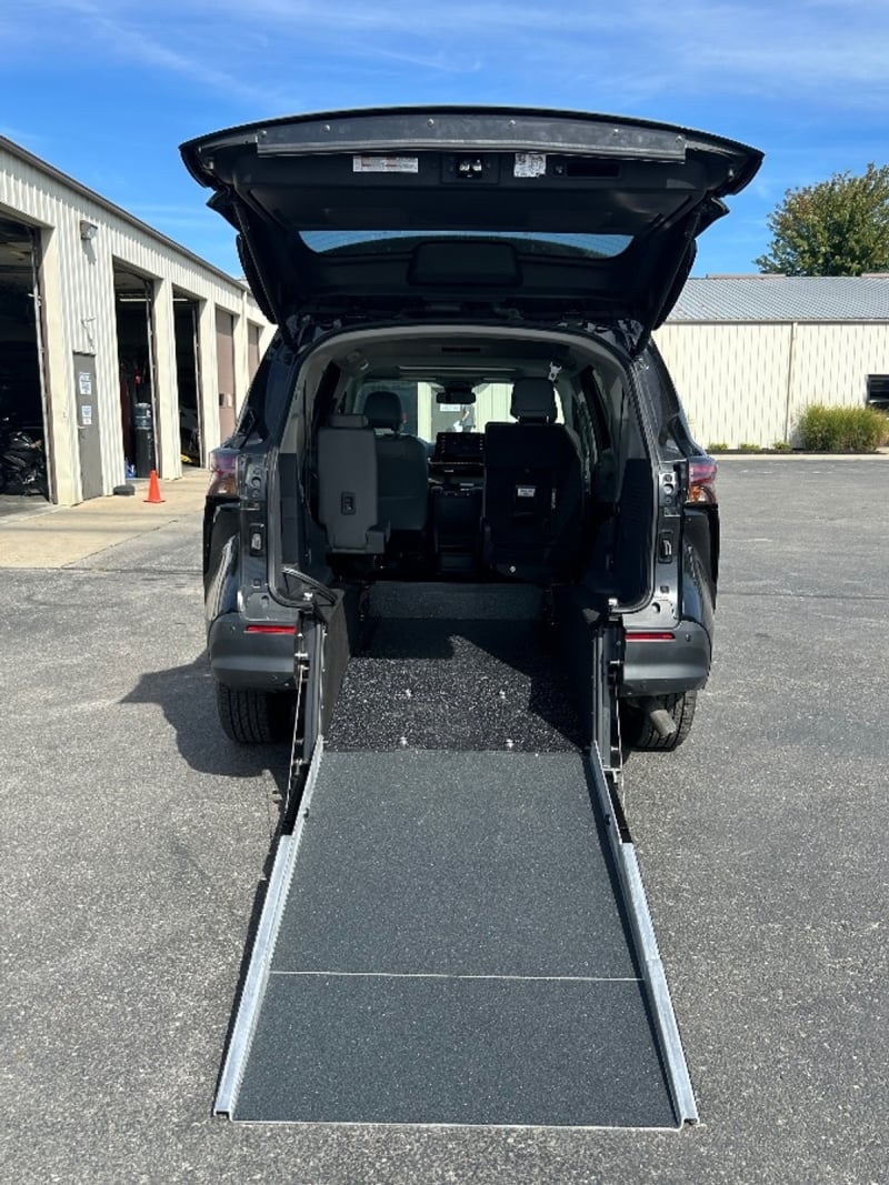 2023 Toyota Sienna