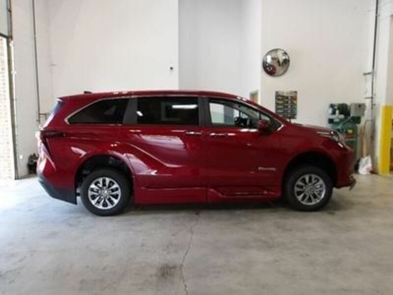 2024 Toyota Sienna