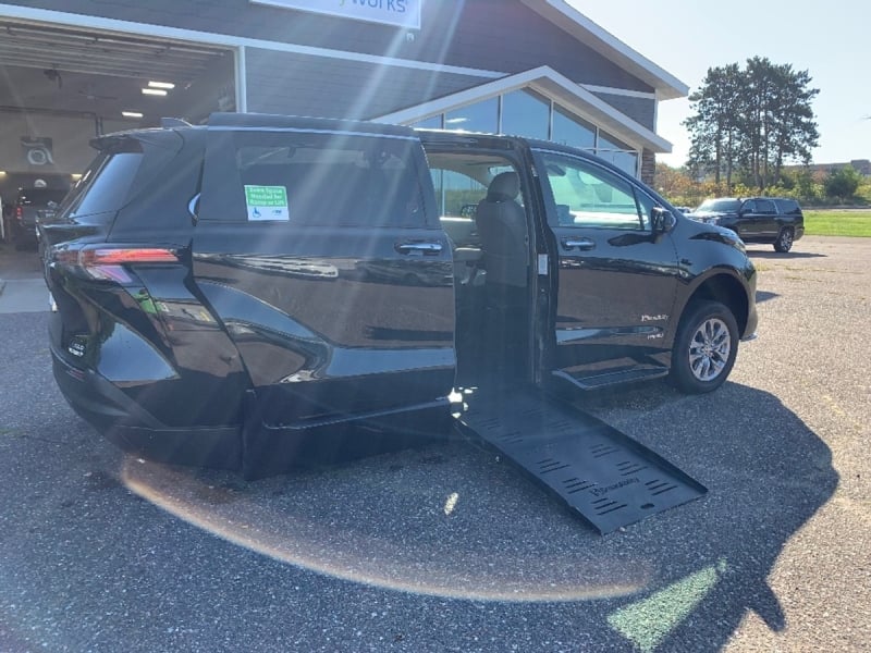 2021 Toyota Sienna