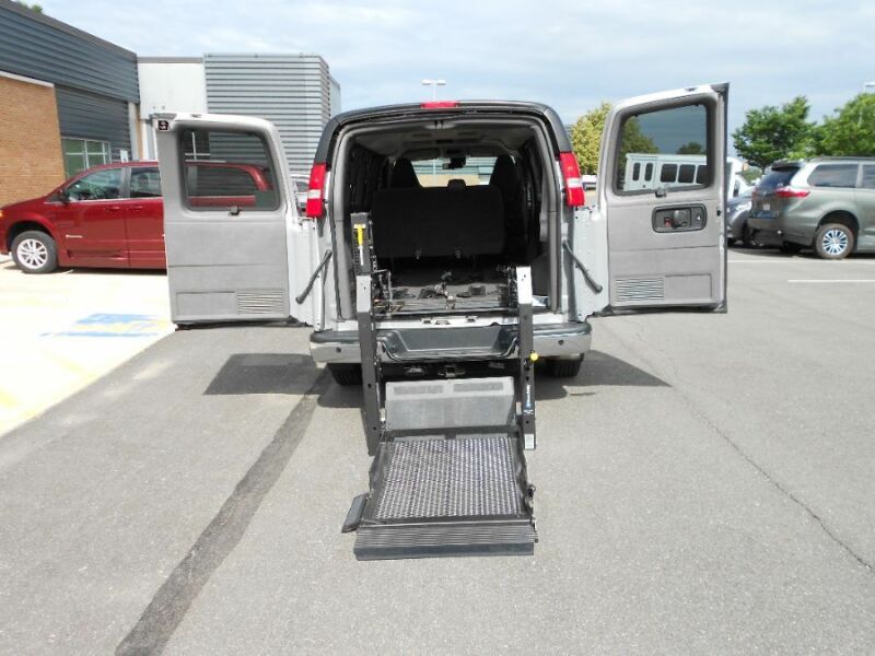 2019 Chevrolet Express Passenger