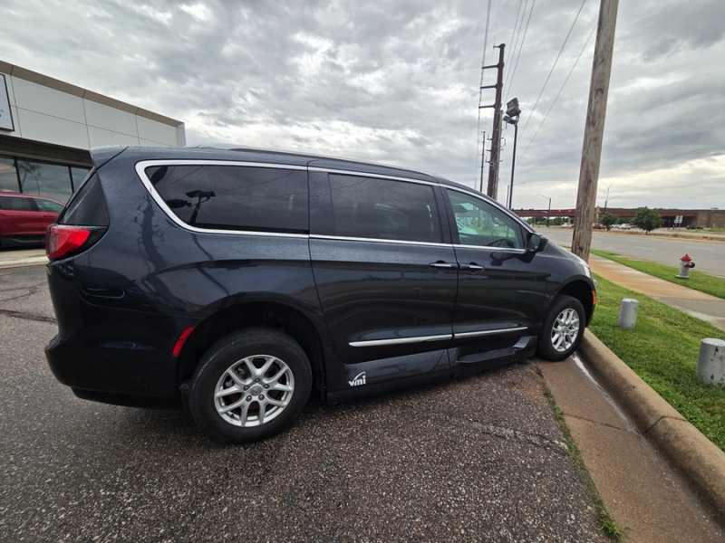 2020 CHRYSLER PACIFICA