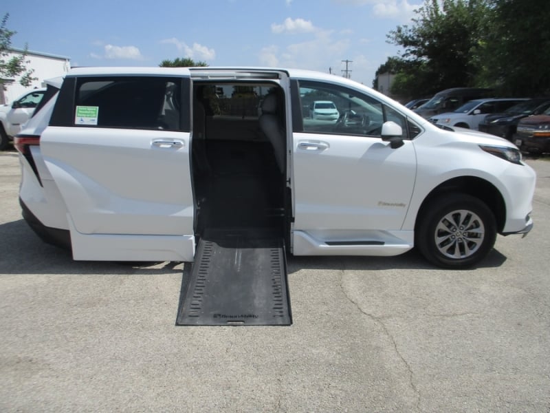 2022 Toyota Sienna