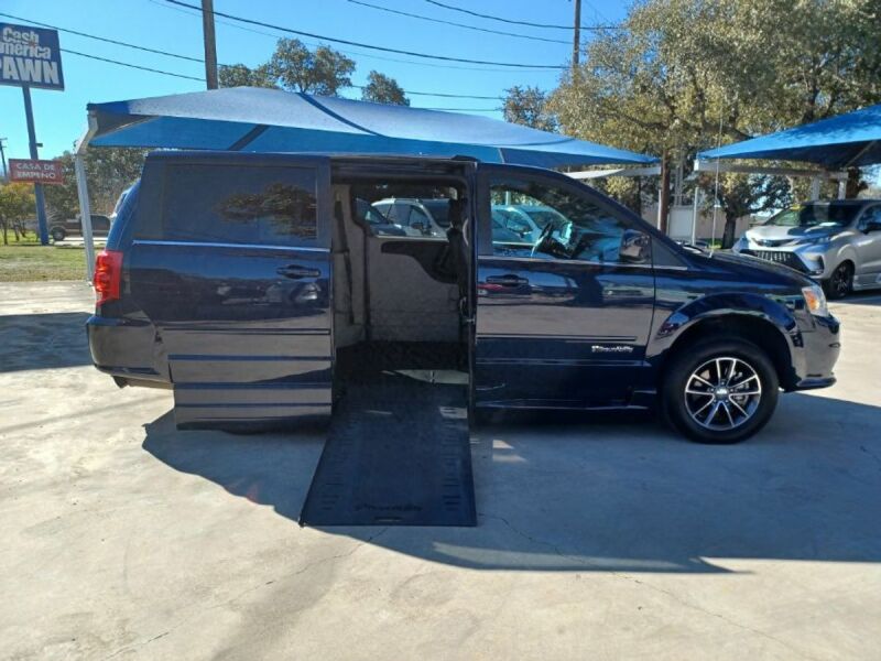 2017 Dodge Grand Caravan