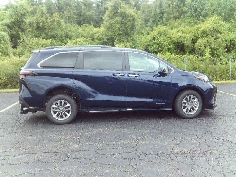 2024 Toyota Sienna