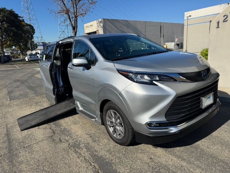 2022 Toyota Sienna