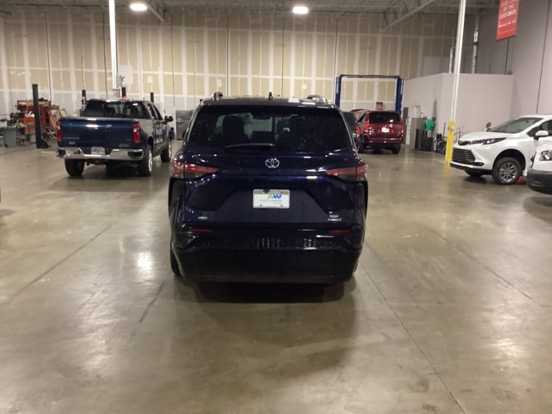 2023 Toyota Sienna