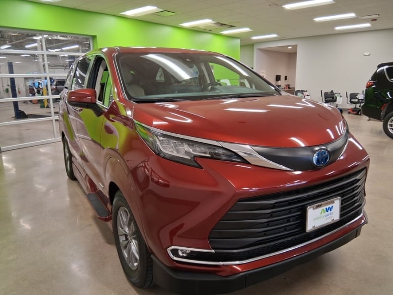 2016 Toyota Sienna