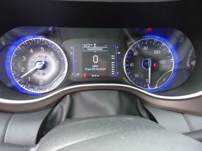2022 Chrysler Voyager
