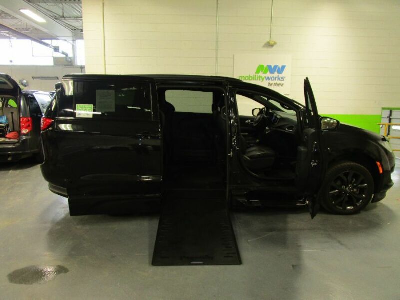2019 Chrysler Pacifica