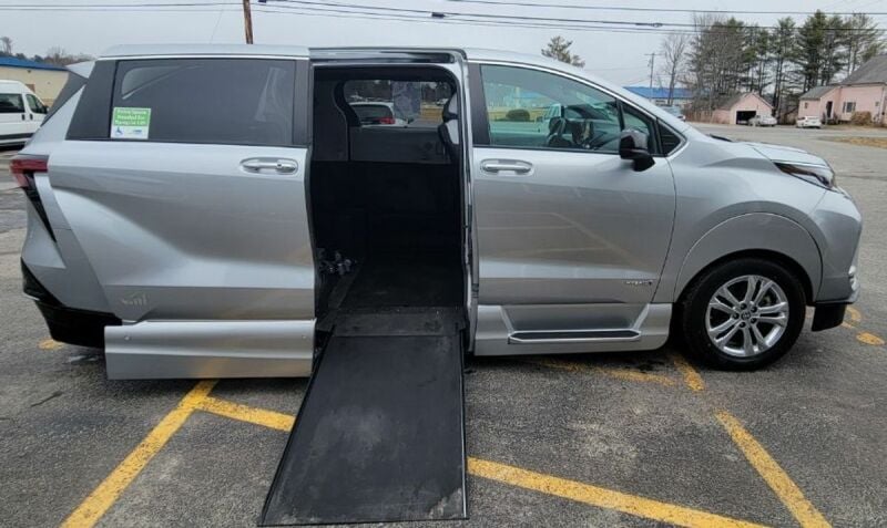 2021 Toyota Sienna