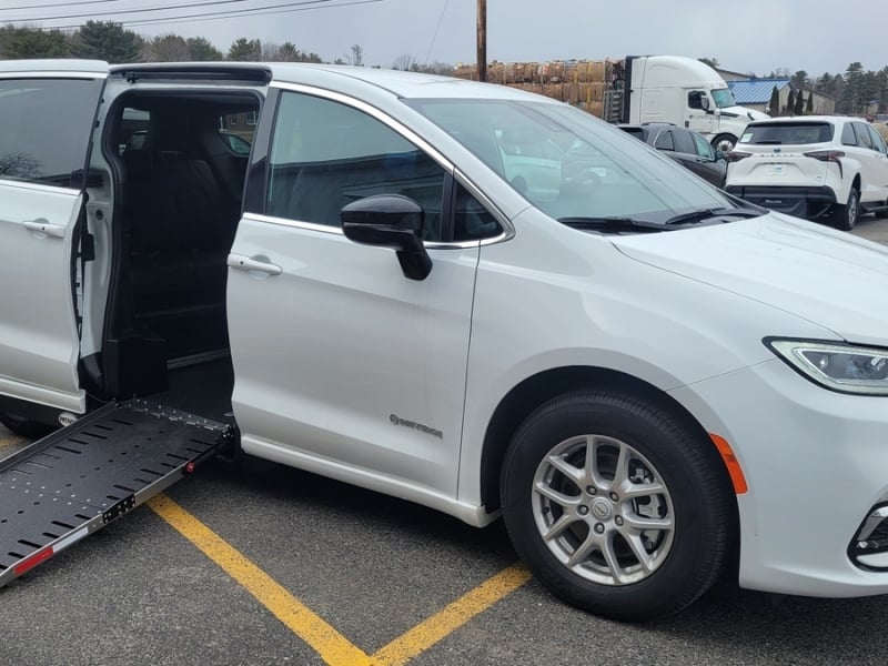 2026 Chrysler Pacifica