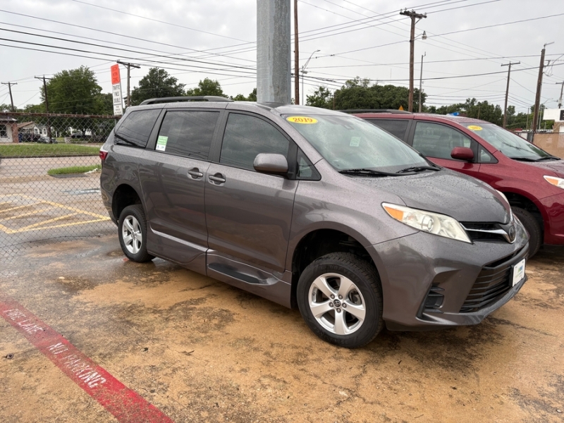 2019 Toyota Sienna