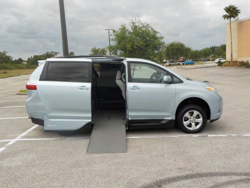 2015 Toyota Sienna