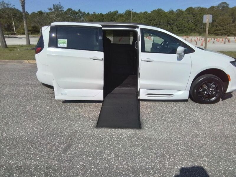 2020 Chrysler Pacifica