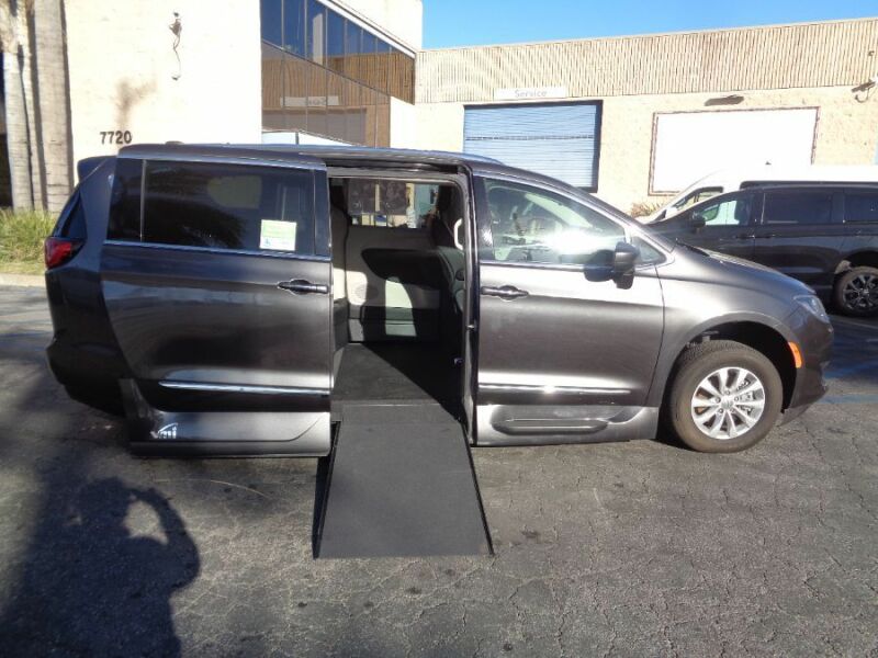 2018 Chrysler Pacifica