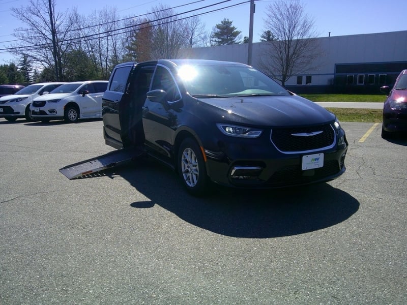 2026 Chrysler Pacifica
