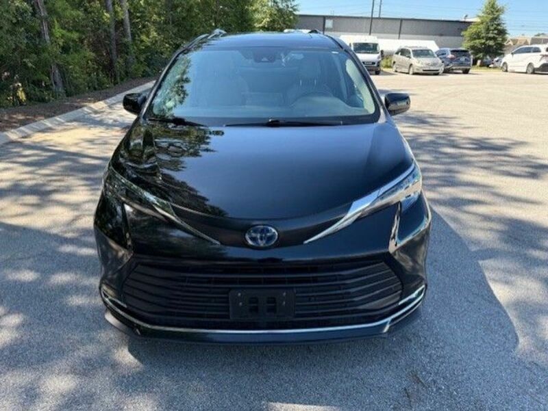 2024 Toyota Sienna