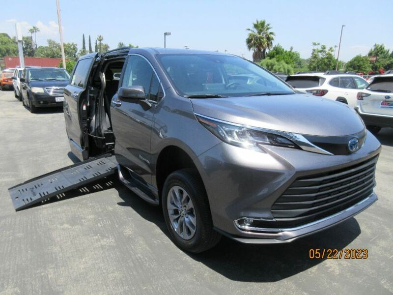 2022 Toyota Sienna