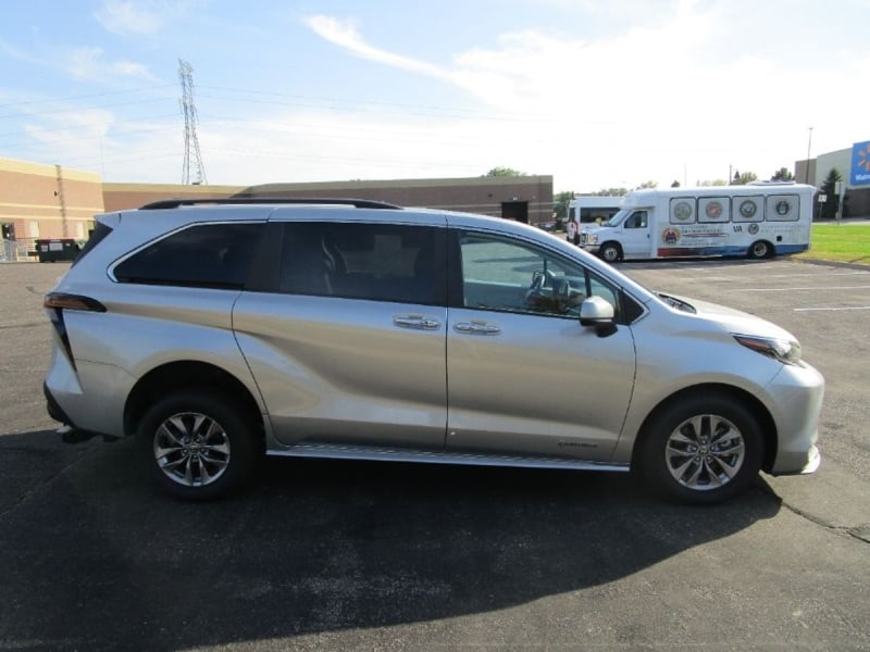 2024 Toyota Sienna