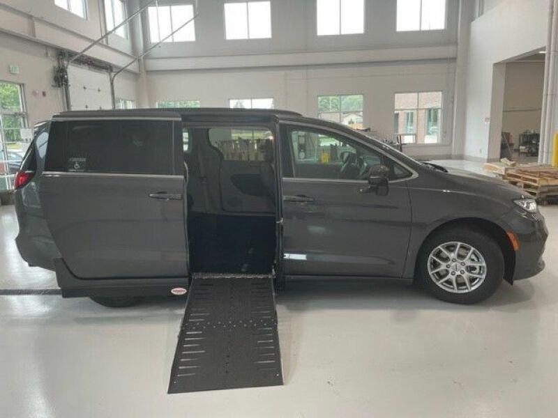 2022 Chrysler Pacifica