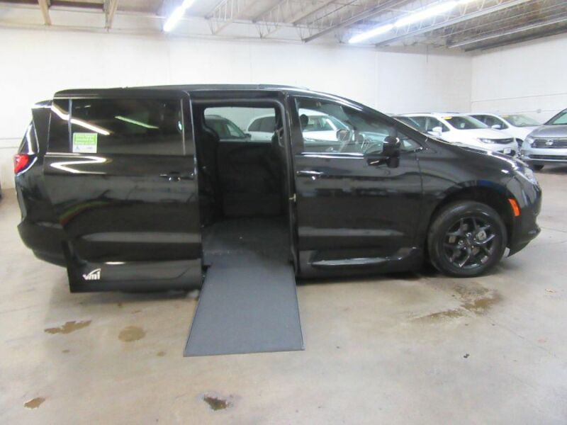 2020 Chrysler Pacifica
