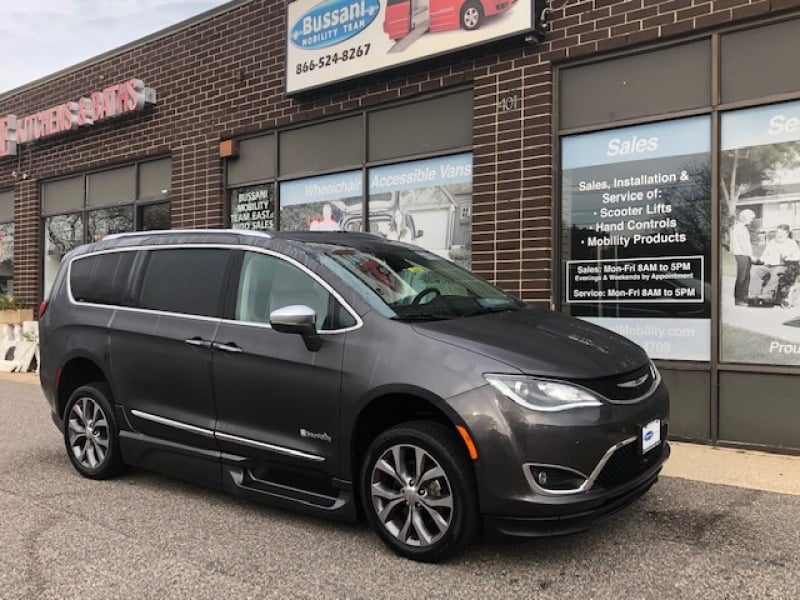 2018 Chrysler Pacifica Ltd