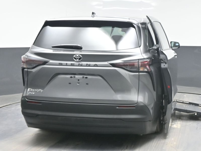 2026 Toyota Sienna Hybrid