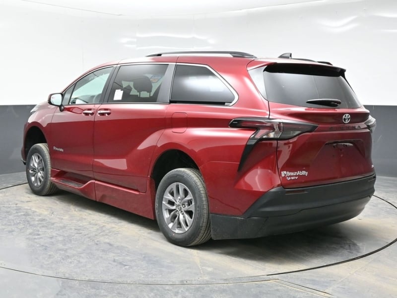 2026 Toyota Sienna Hybrid