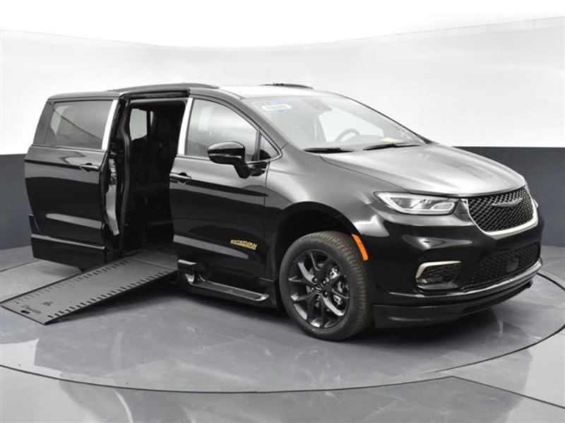 2022 Chrysler Pacifica