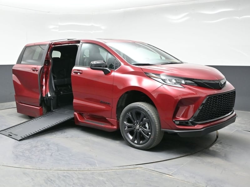 2026 Toyota Sienna Hybrid
