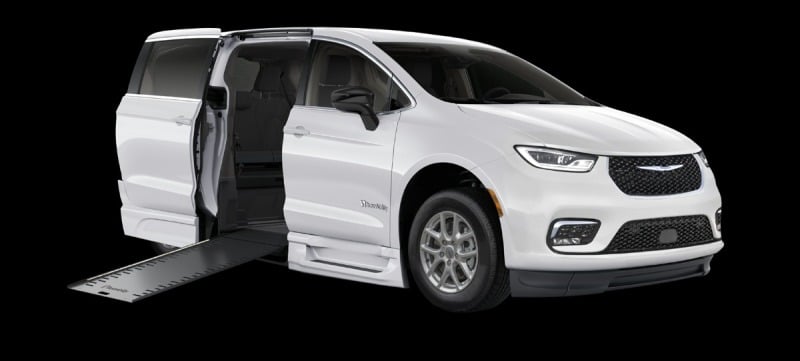 2024 CHRYSLER PACIFICA