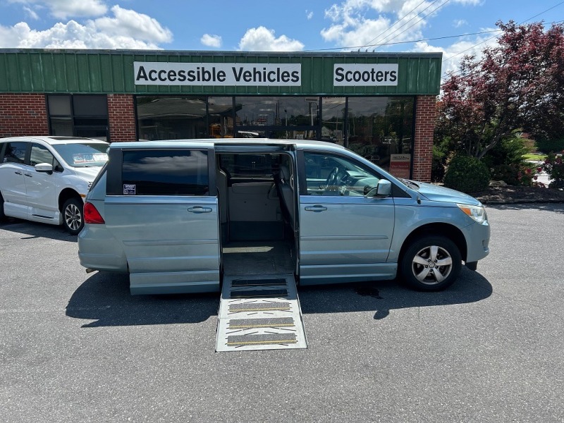 2010 Volkswagen Routan