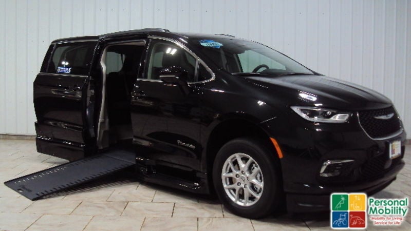 2022 Chrysler Pacifica