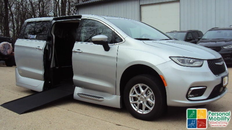 2023 Chrysler Pacifica