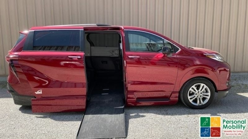 2023 Toyota Sienna