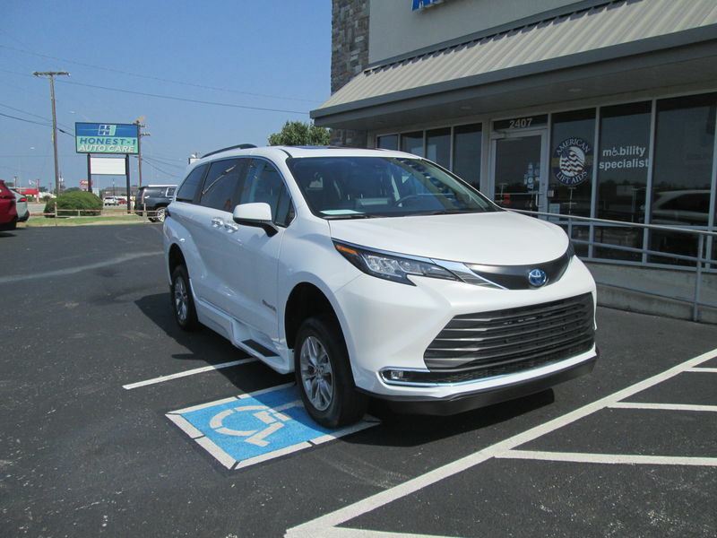 2023 Toyota Sienna