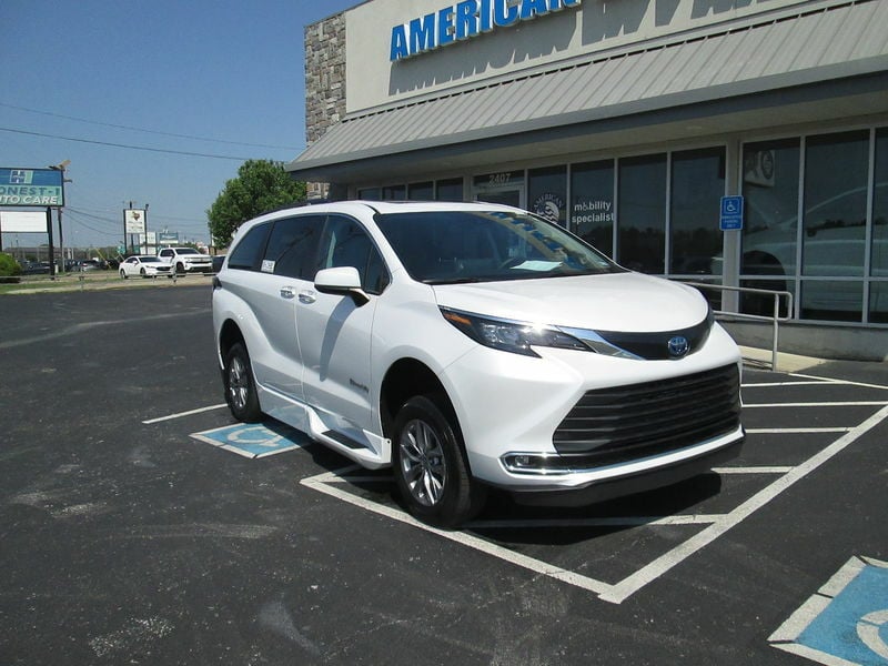 2024 Toyota Sienna